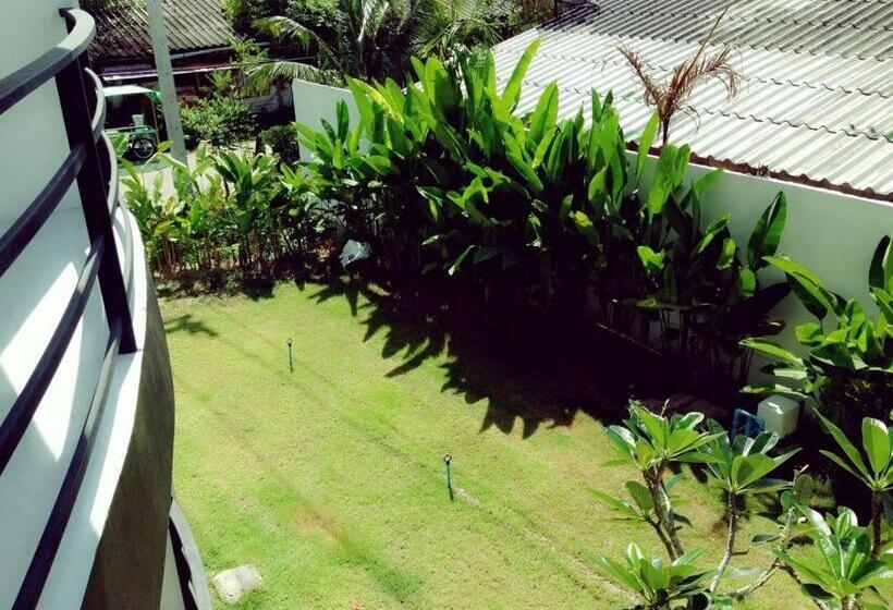 The Pride Hotel At Laemsing