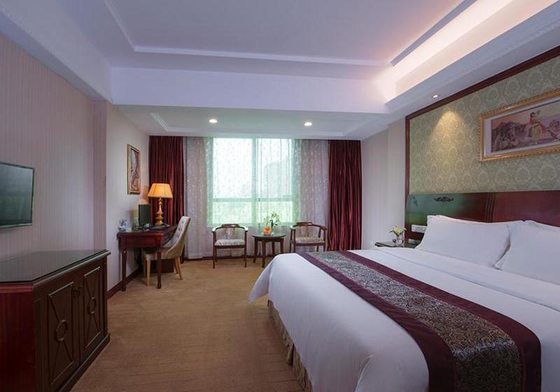 Vienna Hotel Shanwei Haifeng