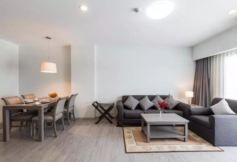 Kantary Hotel And Serviced Apartment, Amata, Bangpakong