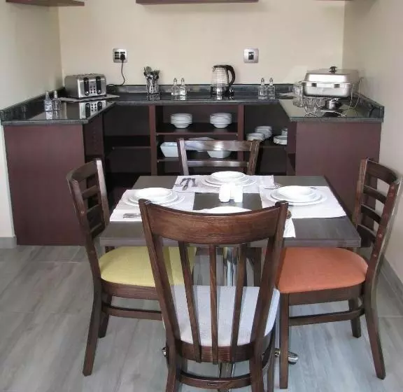 پانسیون 4 Seam Guest House
