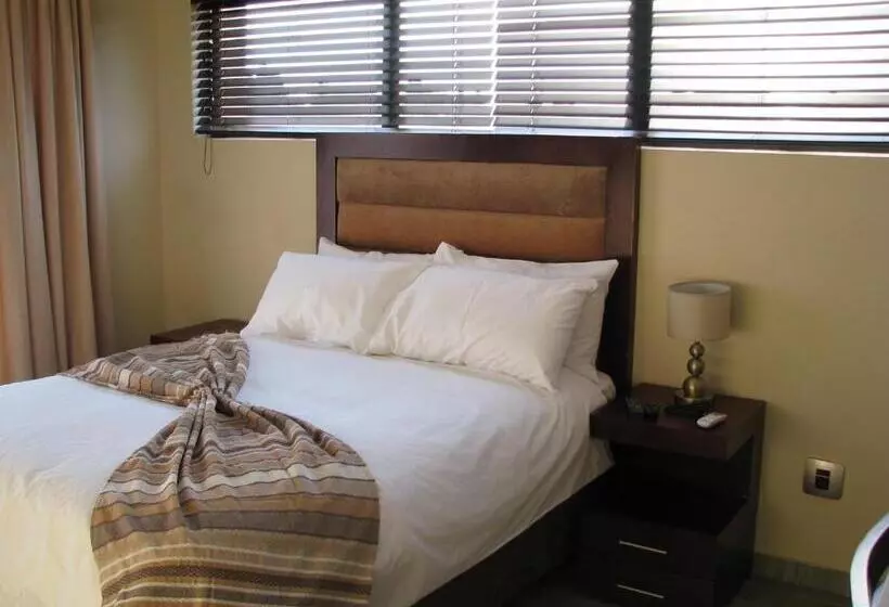 پانسیون 4 Seam Guest House