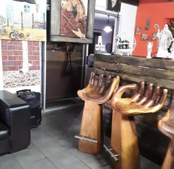 Majatalo Art Guest House