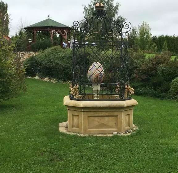 Majatalo Bynovecký Zámeček