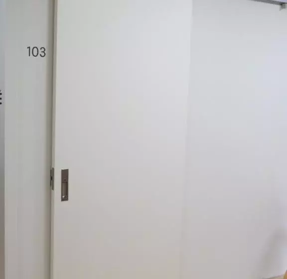 ペンション Guest House Channel Kan