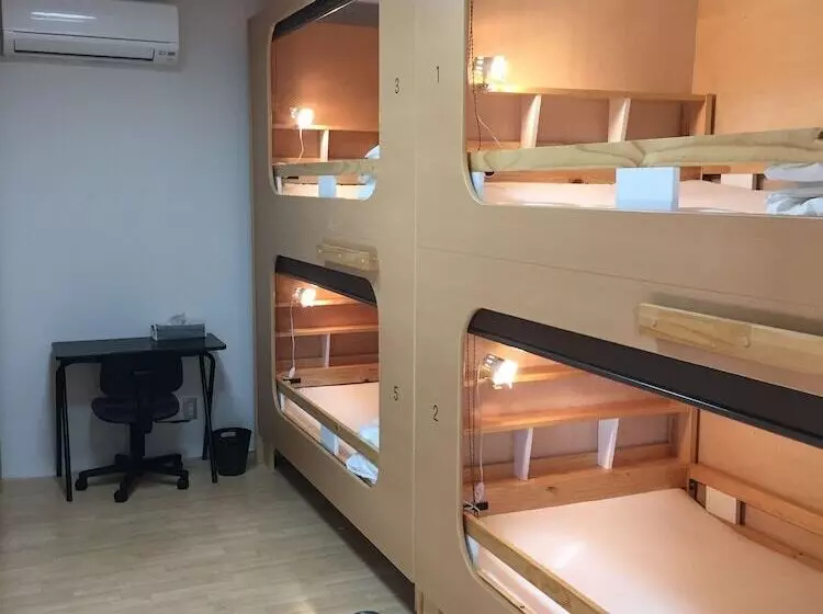 ペンション Guest House Channel Kan