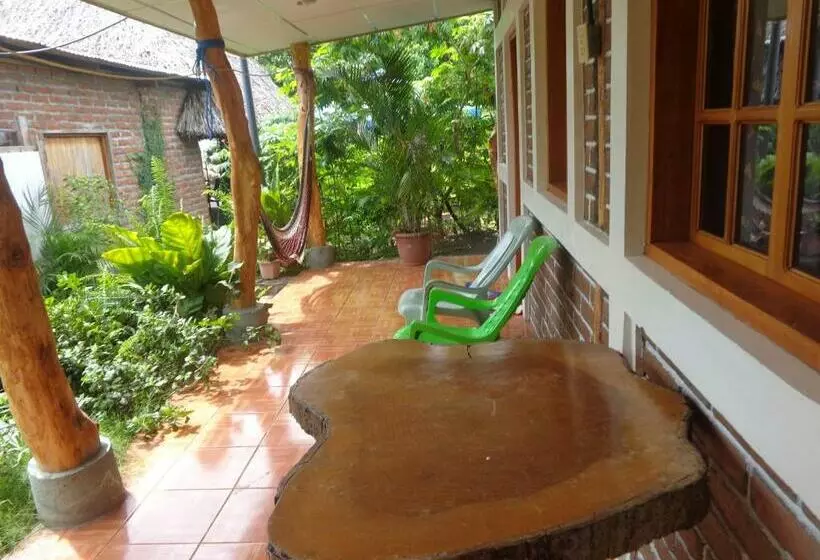 ペンション Hostal Rancho Sabor Isleño   Ometepe