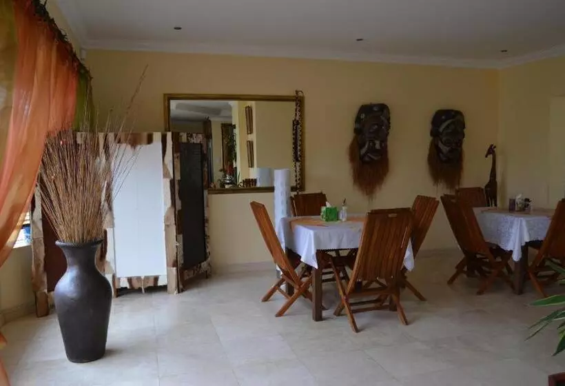 Majatalo Natalie Guesthouse