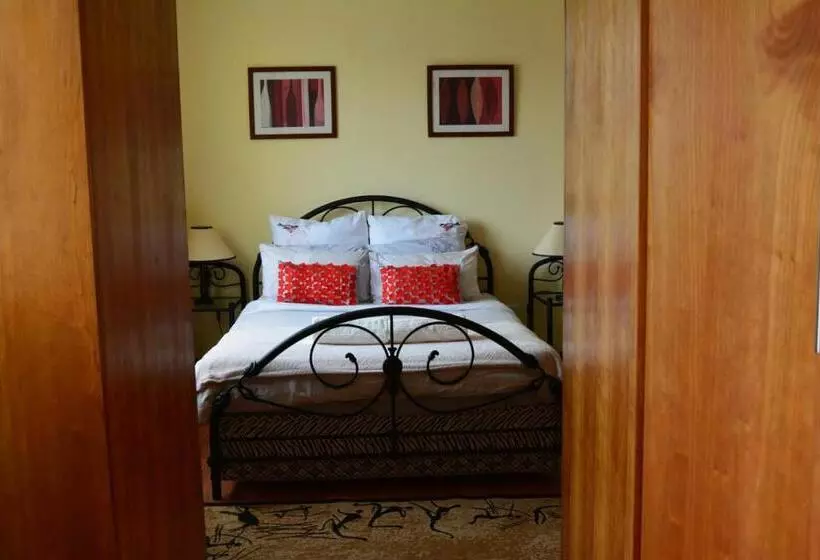 Majatalo Natalie Guesthouse