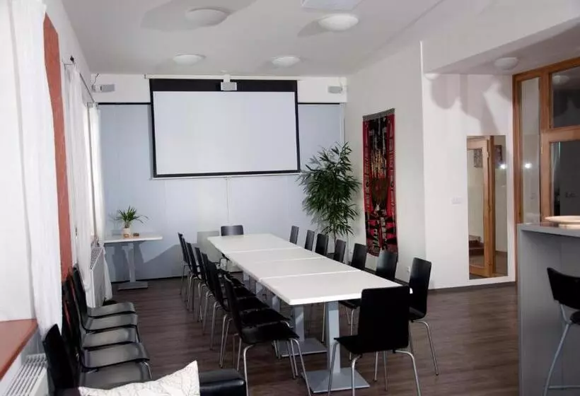 ペンション Penzion Pohanka