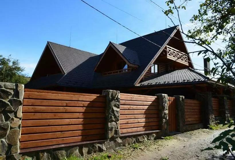 Majatalo Sadyba Pikuy