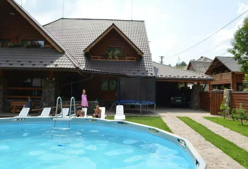 Majatalo Sadyba Pikuy