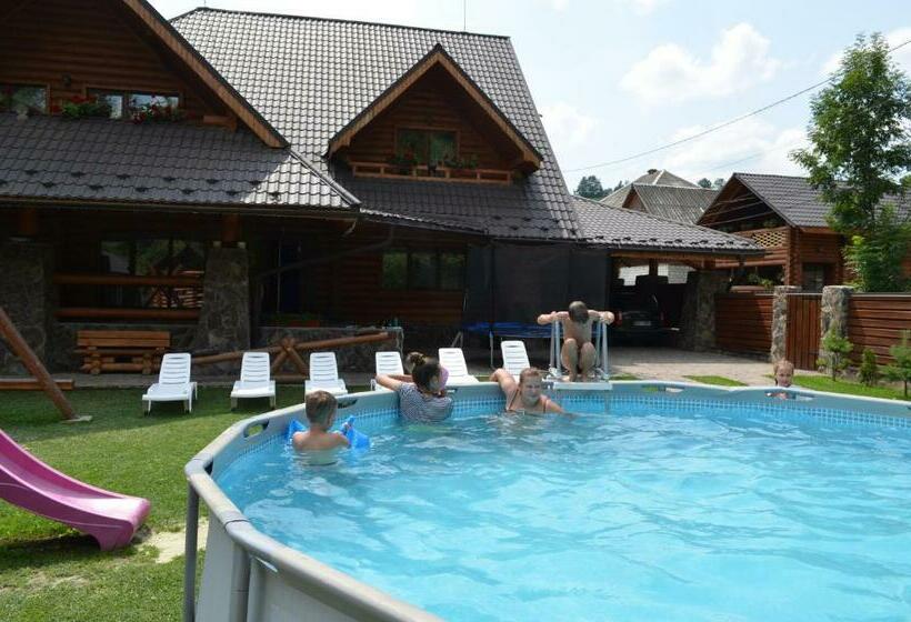 ペンション Sadyba Pikuy