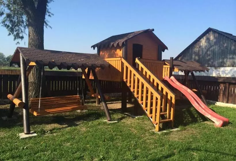 Pensiunea Dany   Crys