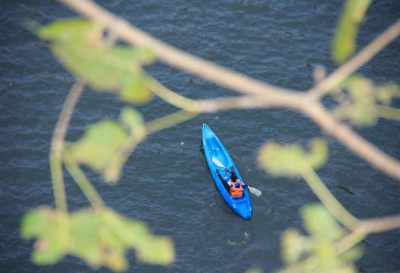 Kurort Sterling Nature Trails Dabhosa , Jawahar