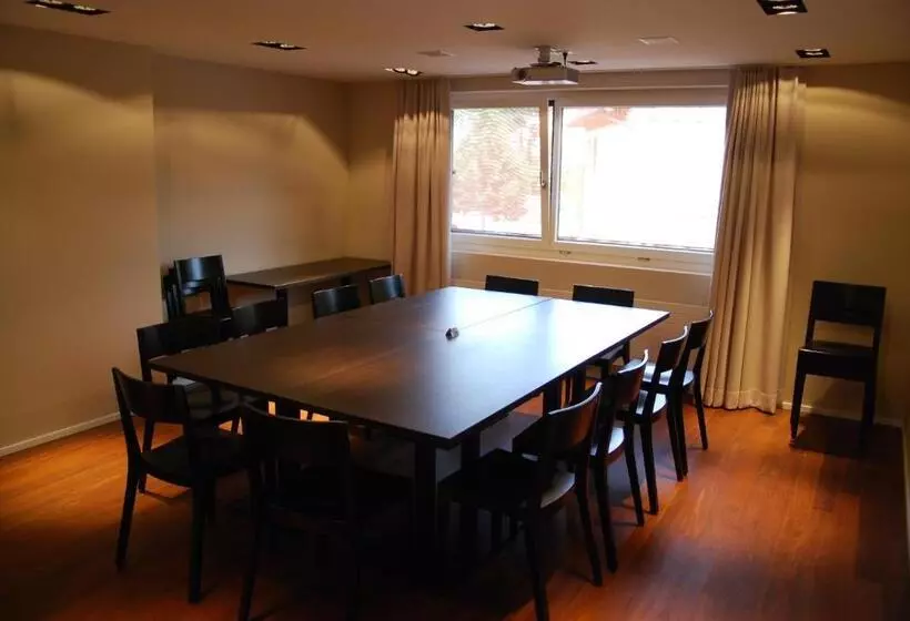 Aamiaismajoitus (B&B) Gasthof Pizzeria Weingarten