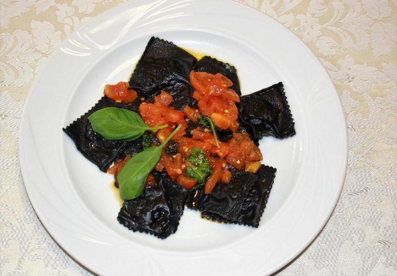 Отель Albergo Ristorante Cicin