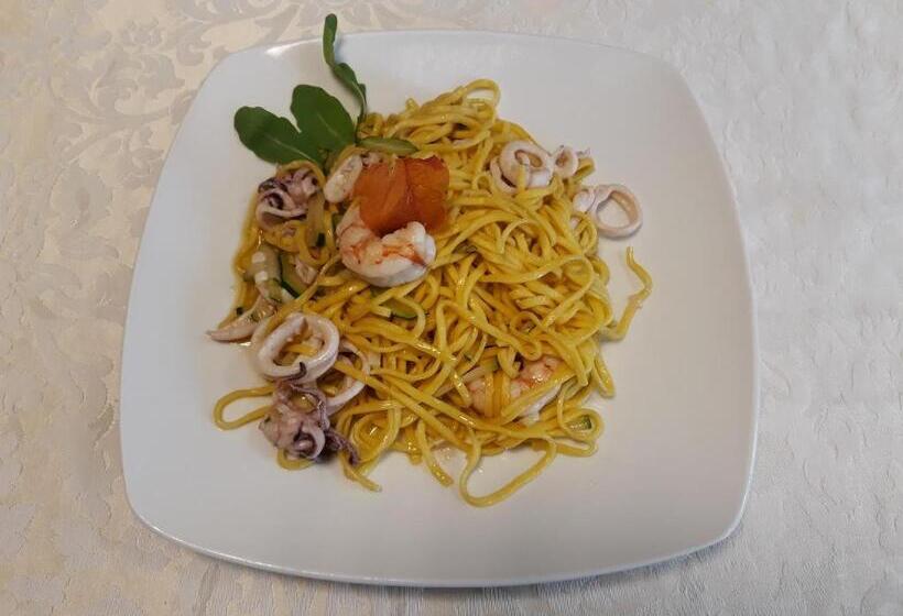 Отель Albergo Ristorante Cicin