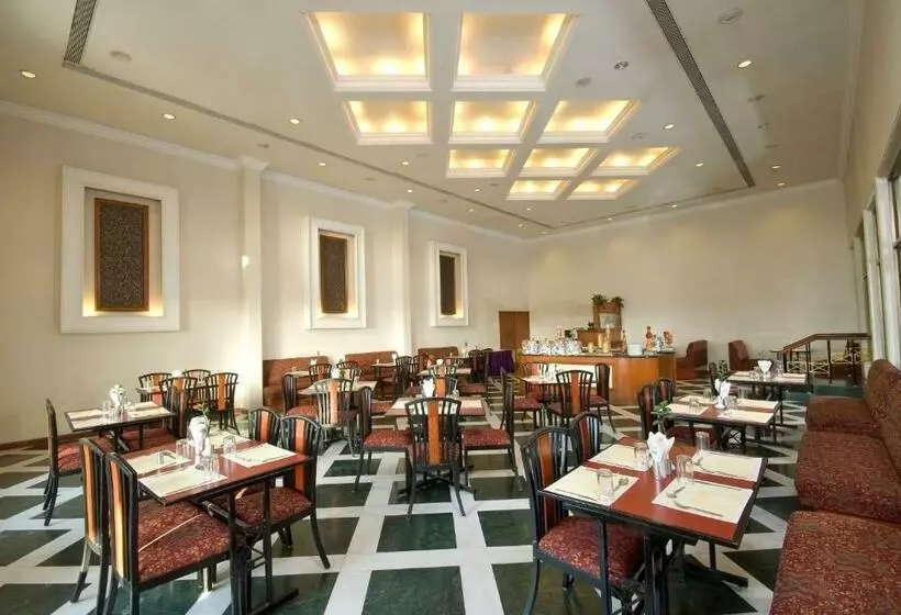 ホテル Express Residency Jamnagar