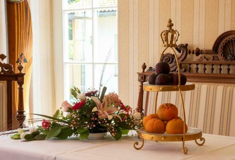 ホテル Fliegerheim