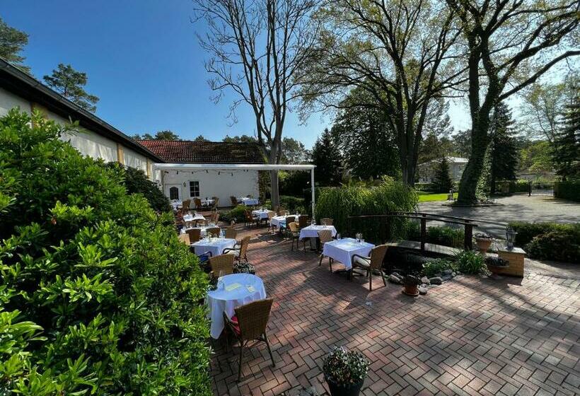 ホテル Fliegerheim