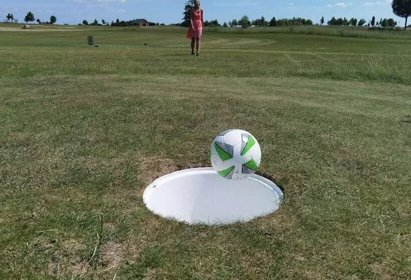 Hotelli Golfpark Strelasund