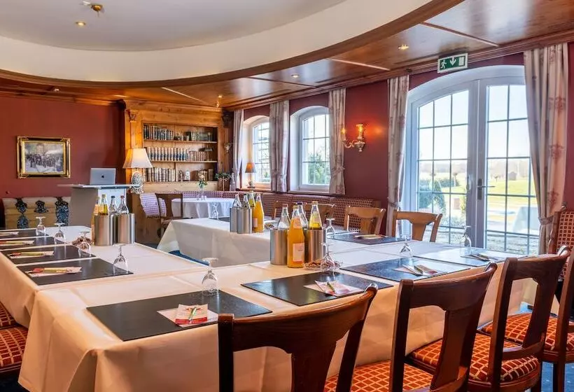 Hotelli Golfpark Strelasund