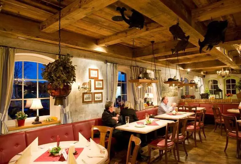 Hotelli Golfpark Strelasund