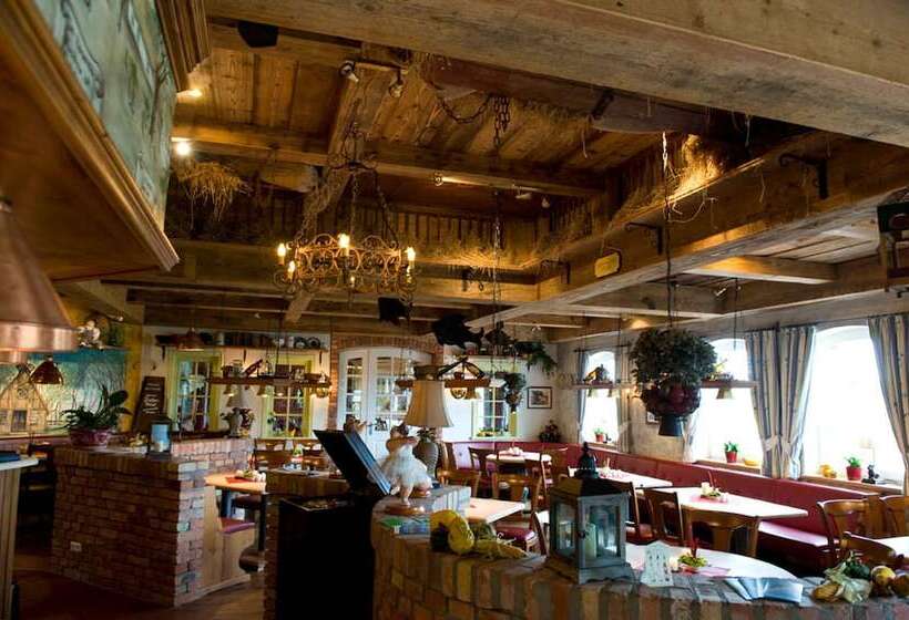 Отель Golfpark Strelasund