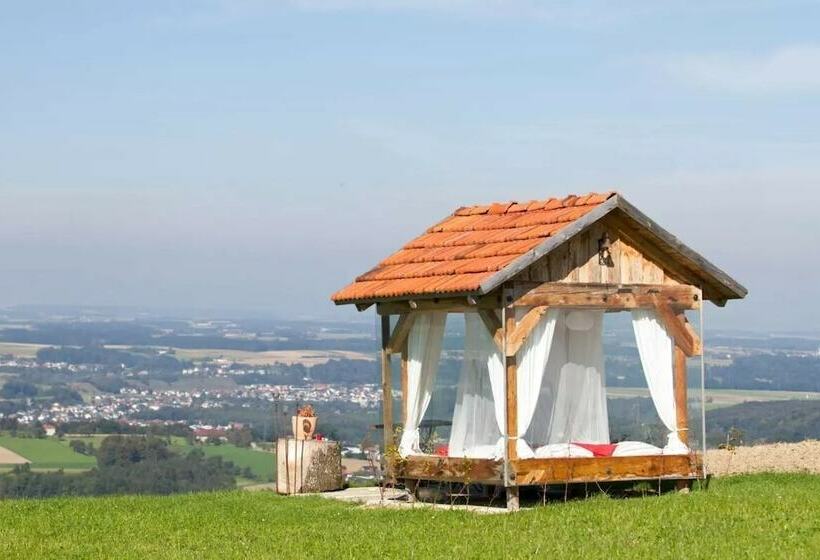 Hotelli Hochhubergut