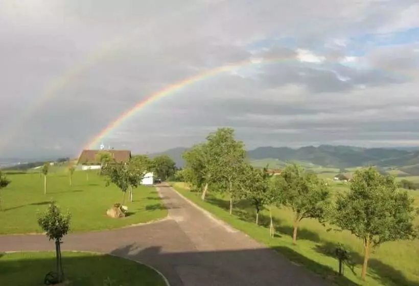 ホテル Hochhubergut