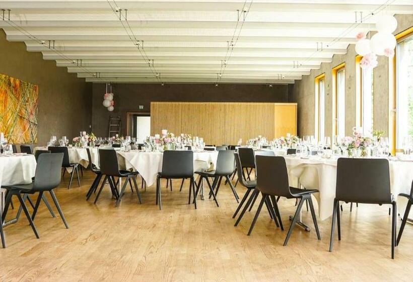 酒店 Hofgut Hohenkarpfen