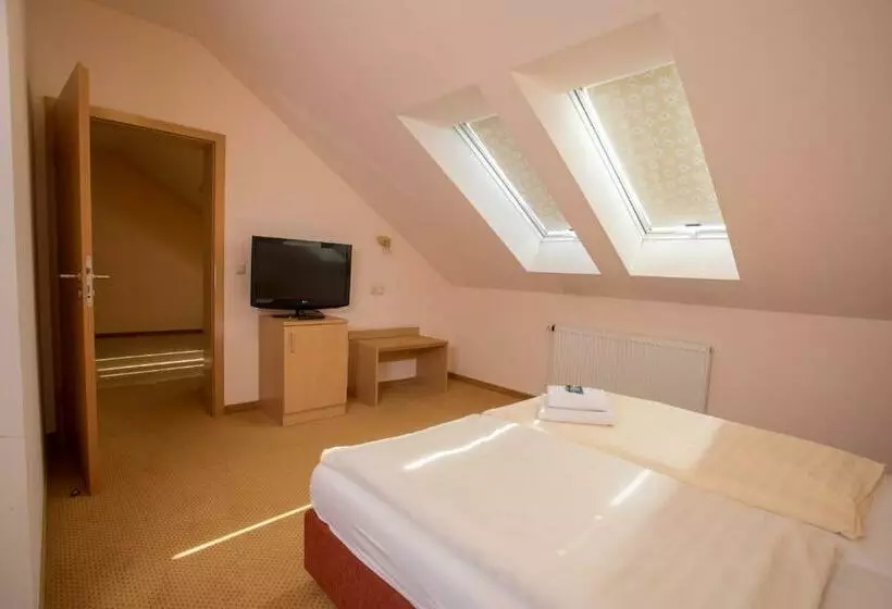 Hotelli Landhaus & Landhof Gabriel