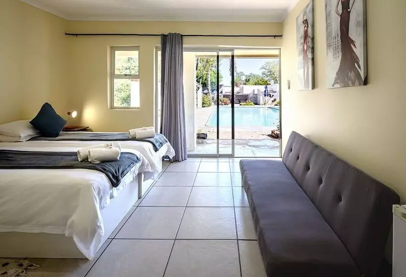 ホテル Pofadder Inn