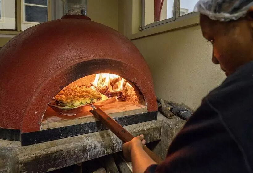 ホテル Pofadder Inn