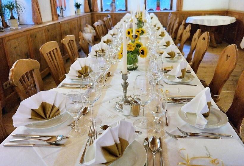 Hotel Waldgasthof Buchenhain