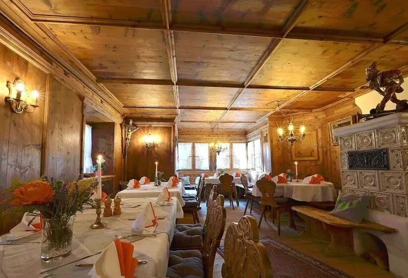 Hotelli Waldgasthof Buchenhain