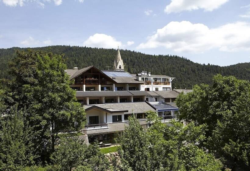 酒店 Zum Löwen   Al Leone