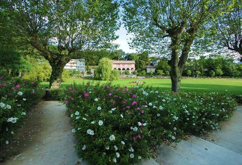La Résidence Du Spa Et La Résidence Des Thermes