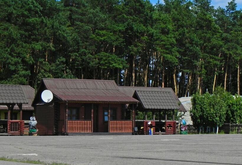 Мотель And Restaurant Complex Skolmo