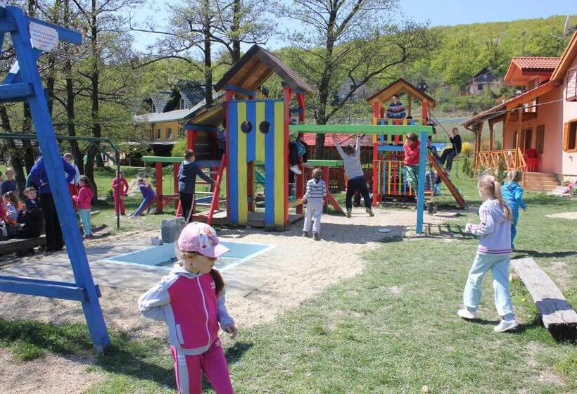 ペンション Apartmany U Janka Vinné Jazero