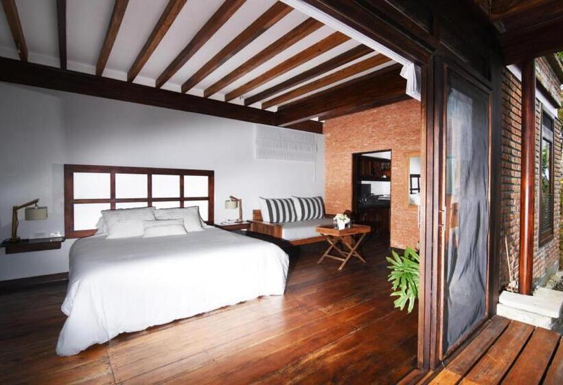 膳宿费 Cerro Lobo