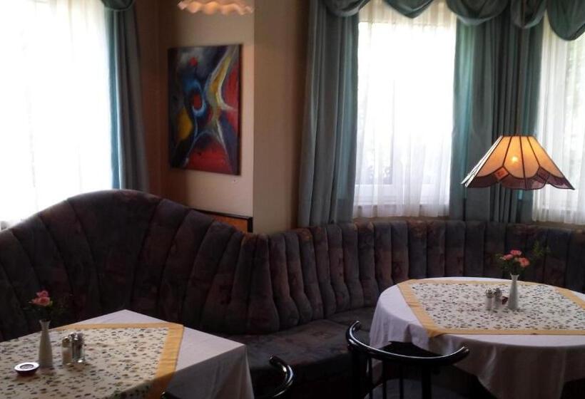 膳宿费 Landgasthof Winklehner