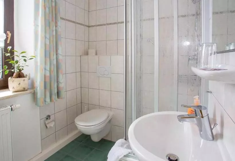 Majatalo Landhotel Zum Hammer