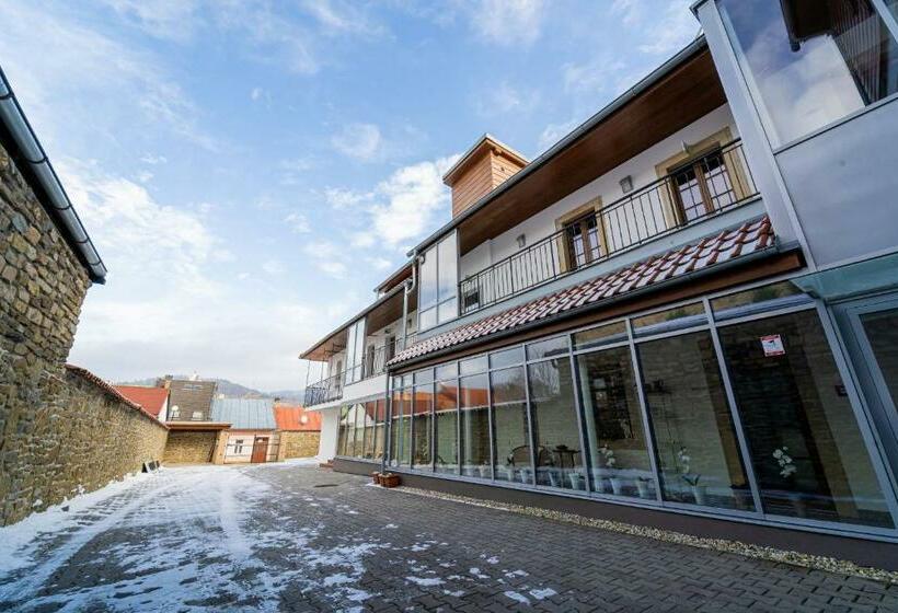 ペンション Penzion Kiska Levoča