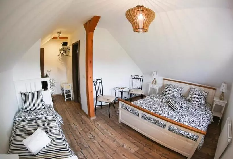 Majatalo Penzion Recall