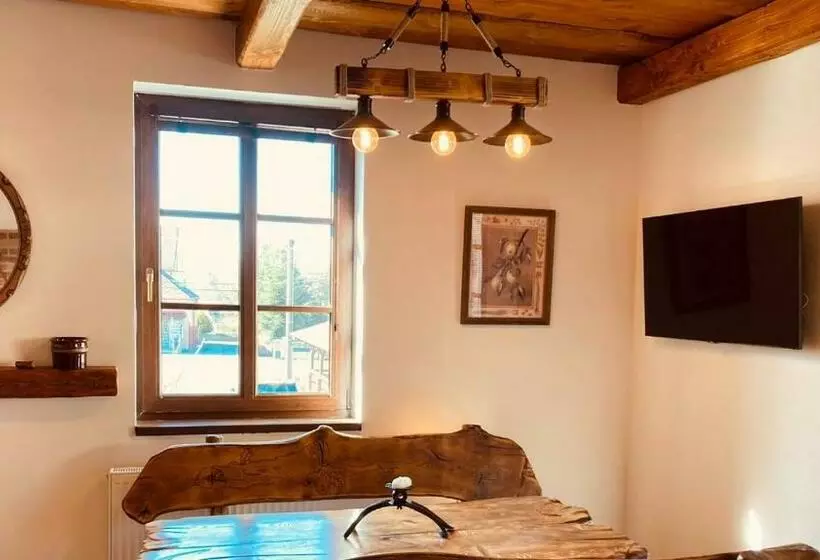 Majatalo Penzion, Restaurace Jaro Věšín Brdy