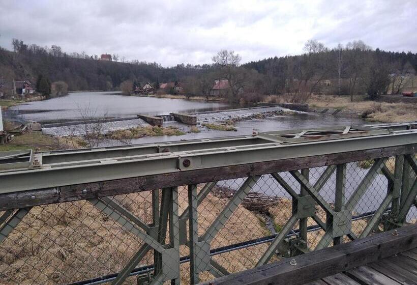 Pensão Penzion U Jezu Dobronice