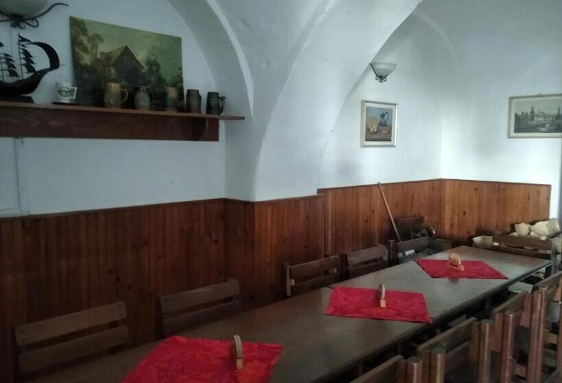 Pensão Penzion U Jezu Dobronice