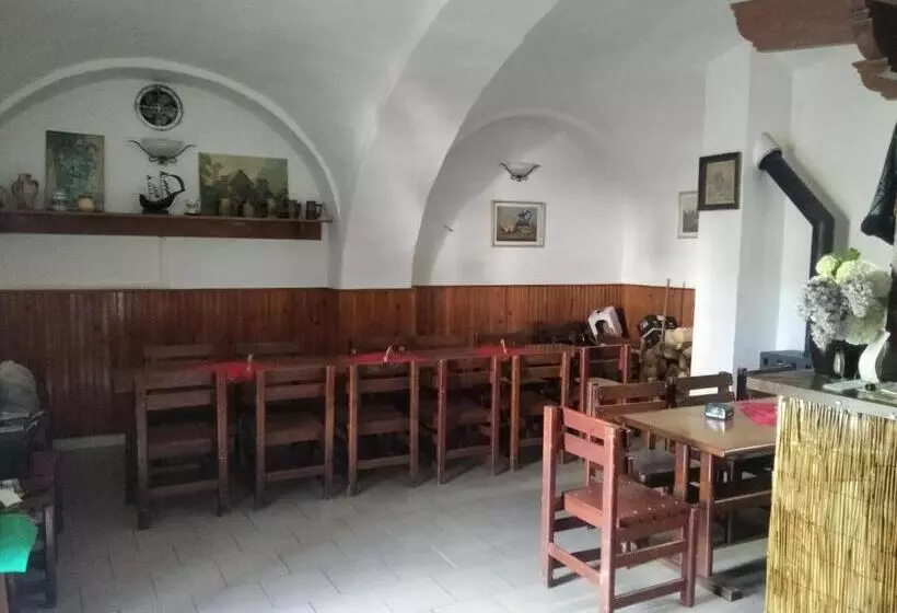 Majatalo Penzion U Jezu Dobronice