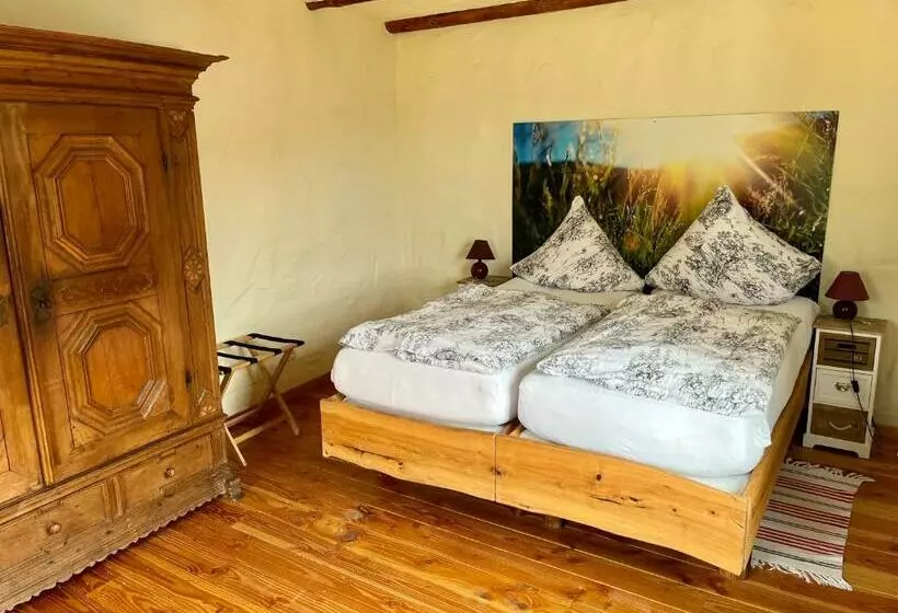 Majatalo Gasthaus Zur Burgschänke